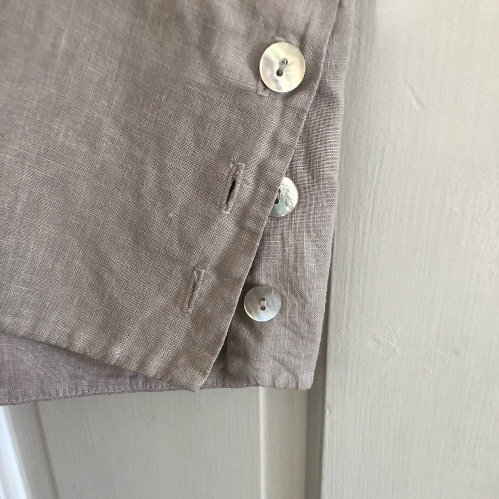 bryn Walker Taupe Button-Side Linen Tunic - Picture 5 of 10